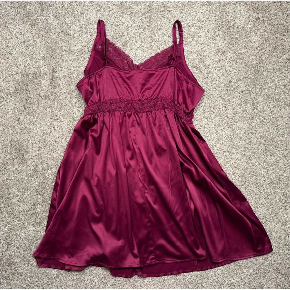 Torrid Sleep Nightgown Chemise 1 Wine Burgundy Satin Lace Trim Babydoll Lingerie